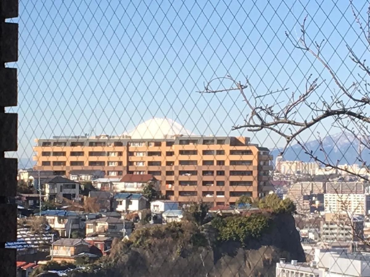 横浜市平楽園弐番館２階アパートメント