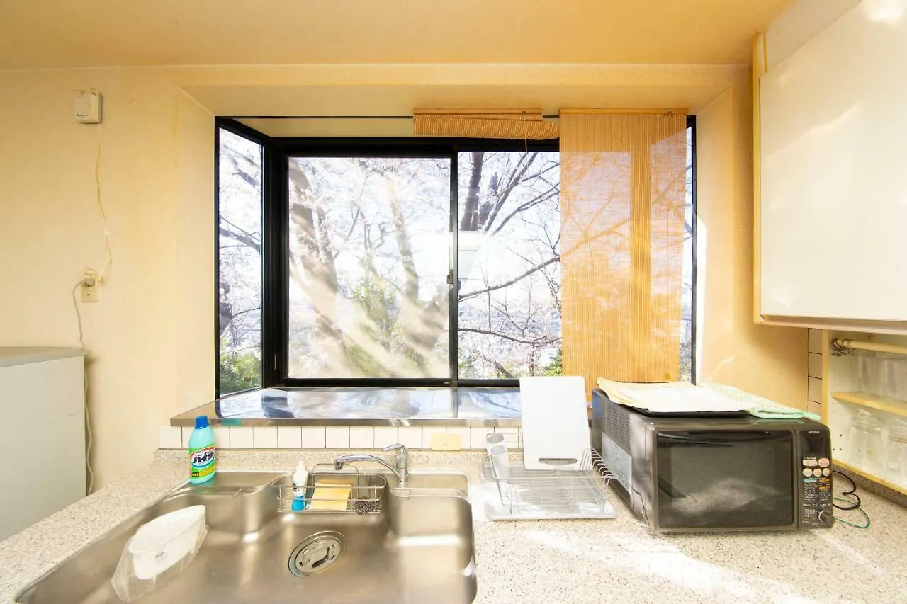 平楽園弐番館２階 Apartment Yokohama  Yokohama (Kanagawa)