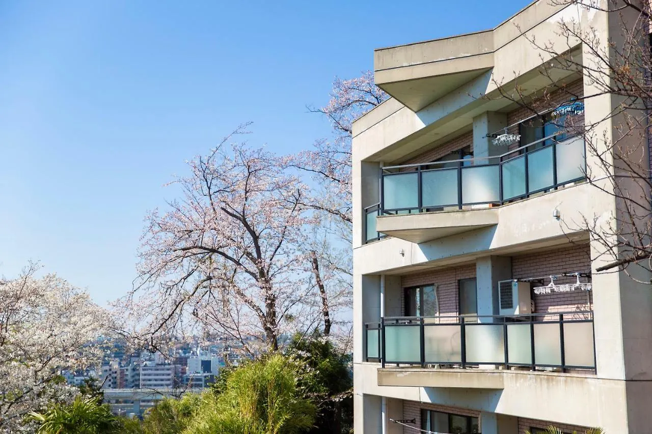 平楽園弐番館２階 Apartment Yokohama  Japan